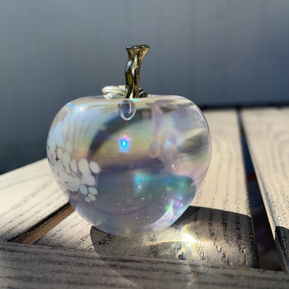 Vintage 1960s Glass Paper Weight With Brass Stem & Leaf - Picture 9 of 16